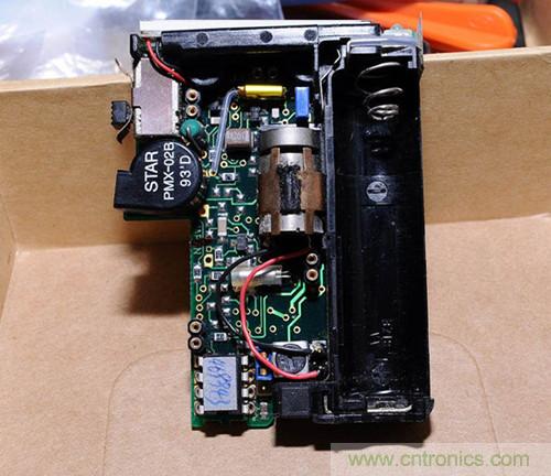 【拆解】走進(jìn)傳呼時(shí)代，天價(jià)傳呼機(jī)拆解探奇