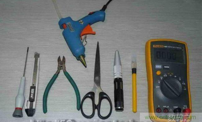 廢物利用，改裝Qi無線充電鼠標(biāo)