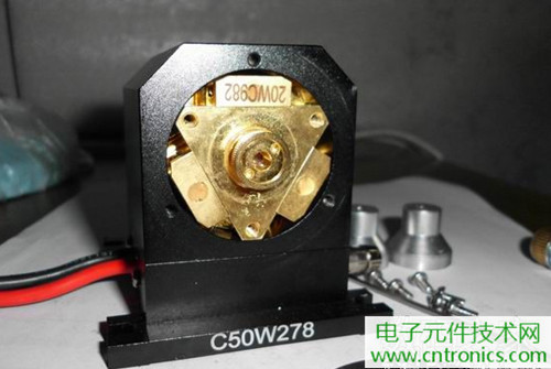 這貨一萬三？50W半導(dǎo)體激光模塊拆解