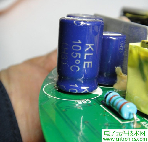 高端大氣上檔次！智能遙控調(diào)光LED吸頂燈拆解