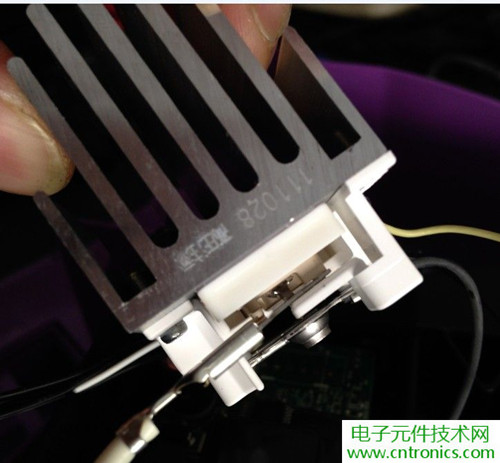 PM2.5殺手！松下納米水離子空氣凈化器拆解