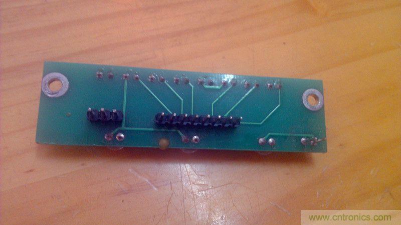 牛人力作！PCB版藍(lán)牙智能小車DIY