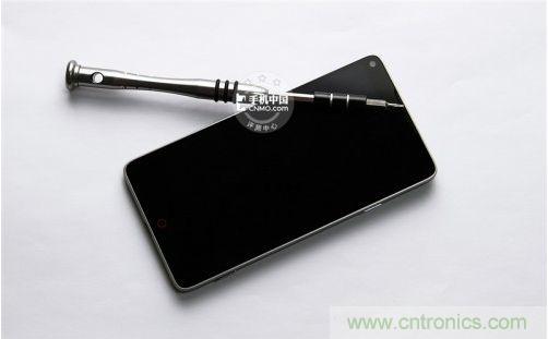 棋逢對手，詳拆努比亞Z5S如何力拼小米3 ？