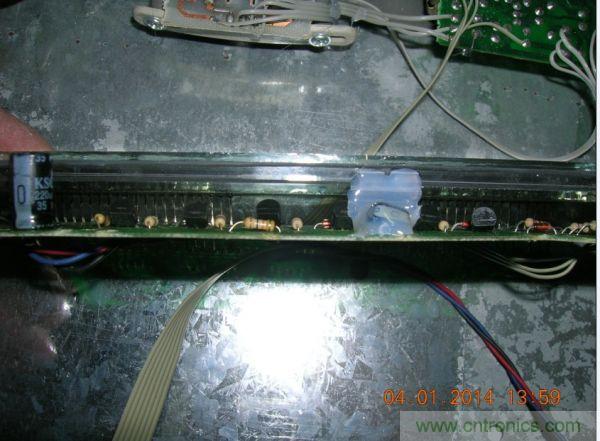 巧奪天工！大神利用山寨功放為高性價比逆變器&ldquo;穿新衣&rdquo;