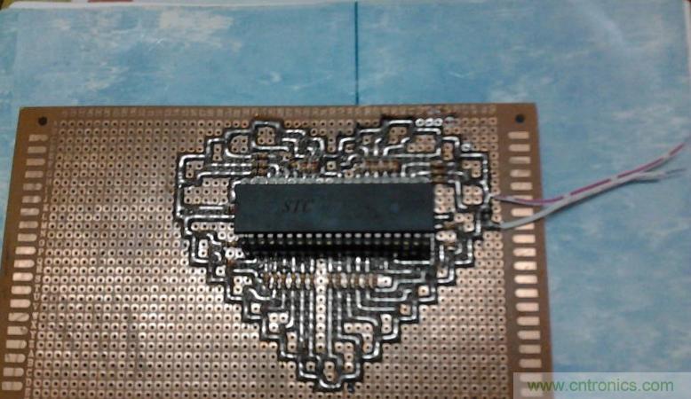 三八節(jié)將至！DIY心形LED流水燈！你們懂的~