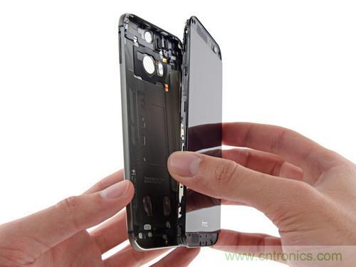 牛人強(qiáng)拆！新HTC One(M8)真機(jī)精密做工難修理