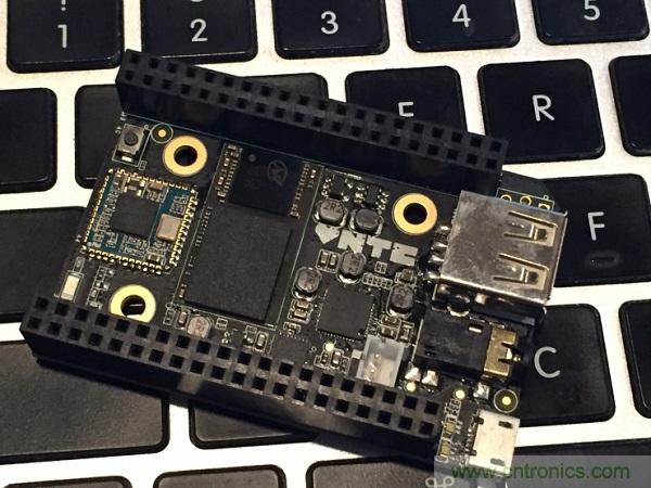 C.H.I.P. 和 Pi Zero超微型電腦&mdash;&mdash;誰(shuí)才是創(chuàng)客們心里的 No.1？