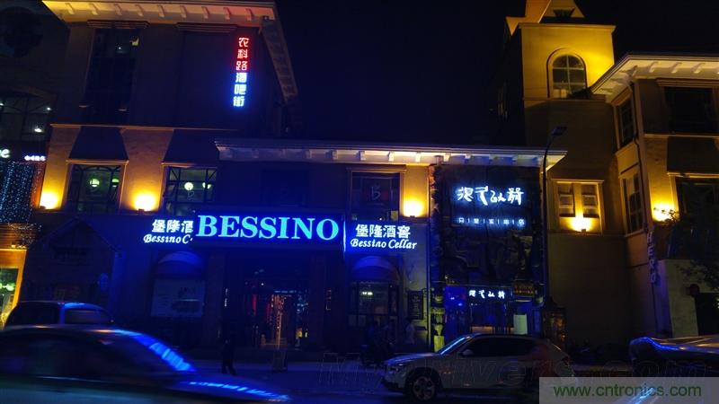 無邊框的 nubia Z9 ，一款既有驚喜，又有驚艷的智能手機