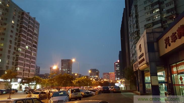 三星S6 edge+評(píng)測(cè)：擊退note 5，帶著雙曲屏卷土重來(lái)