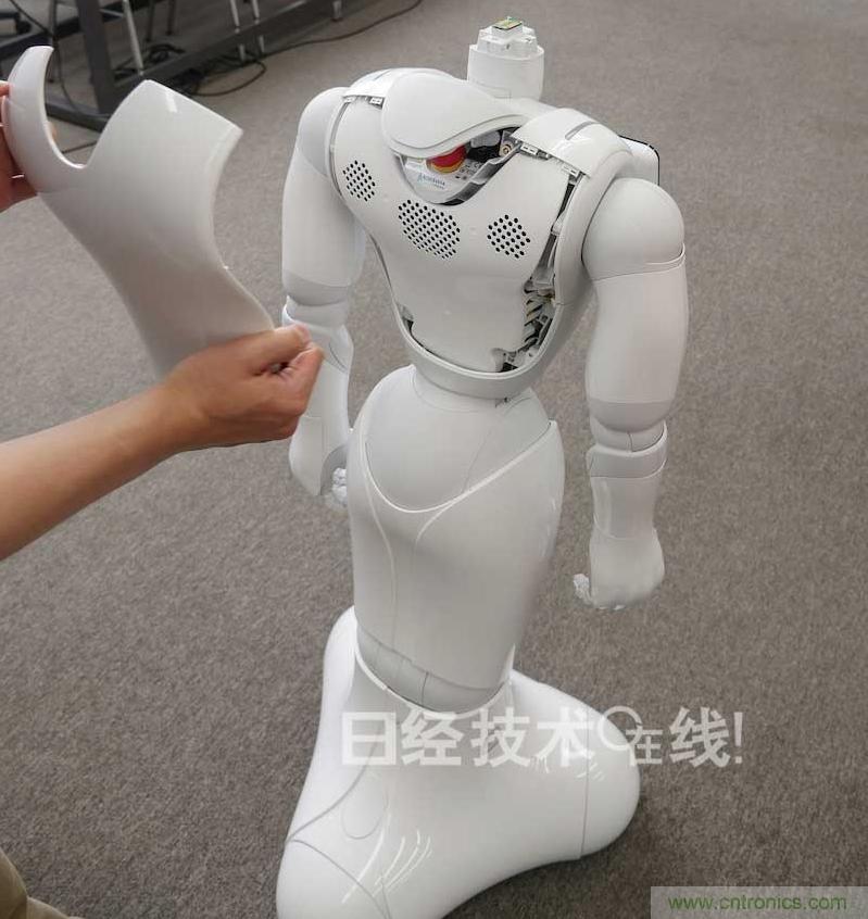 拆解筆記本不過癮，那就來拆拆日本情感機器人吧！