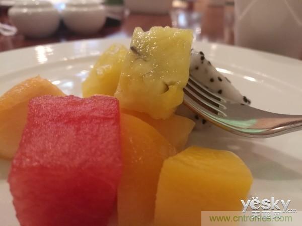 新旗艦Mate 8全評測：橫空出世！能否延續(xù)一機(jī)難求？