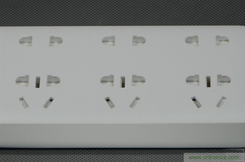 做工怒贊 神秘芯片！小米智能插線板拆解、評測