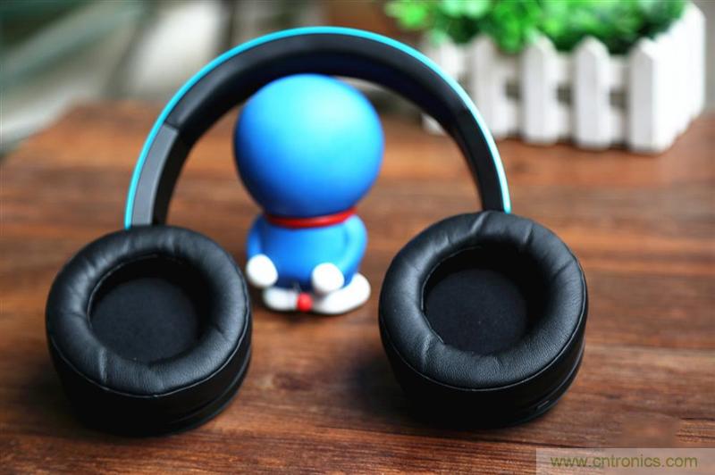 頭條哥的夢想之作！FIIL耳機能讓汪峰上頭條否？