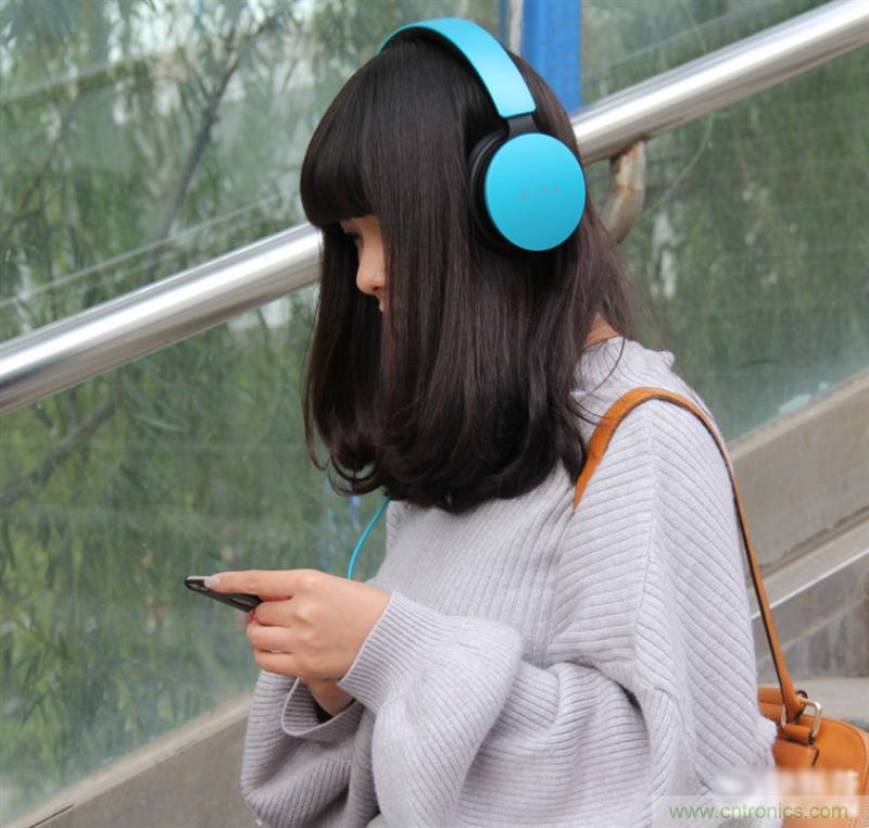 頭條哥的夢想之作！FIIL耳機能讓汪峰上頭條否？