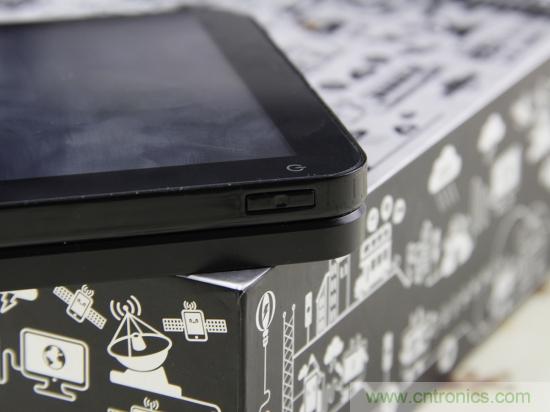 出差必備神器！可充電的移動(dòng)無線路由手由寶體驗(yàn)測評(píng)