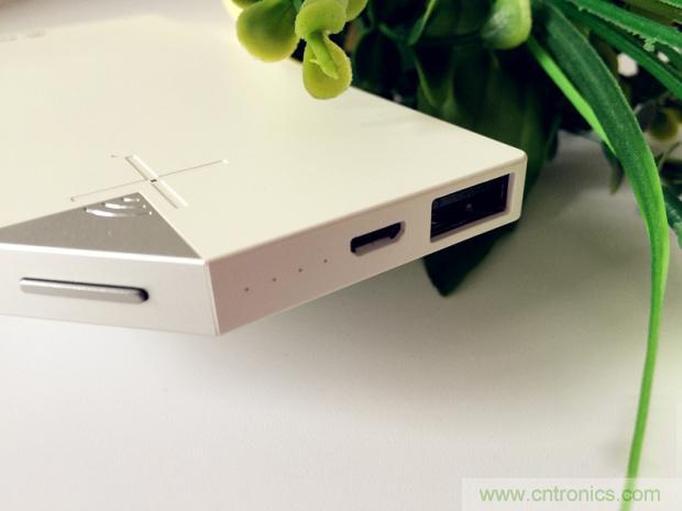 長(zhǎng)虹流云智能電源，集&ldquo;充電&rdquo;+&ldquo;存儲(chǔ)&rdquo;于一身