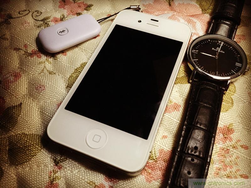 &ldquo;雙享號(hào)&rdquo;讓 iPhone 實(shí)現(xiàn)雙卡雙待，So easy！