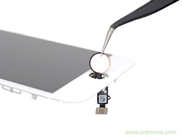 iPhone 8首拆：無線充電版本的iPhone 7？