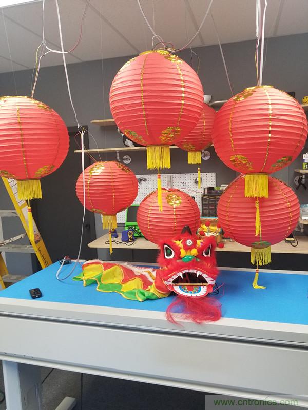 Digi-Key 祝大家農(nóng)歷新年快樂，狗年大吉大利