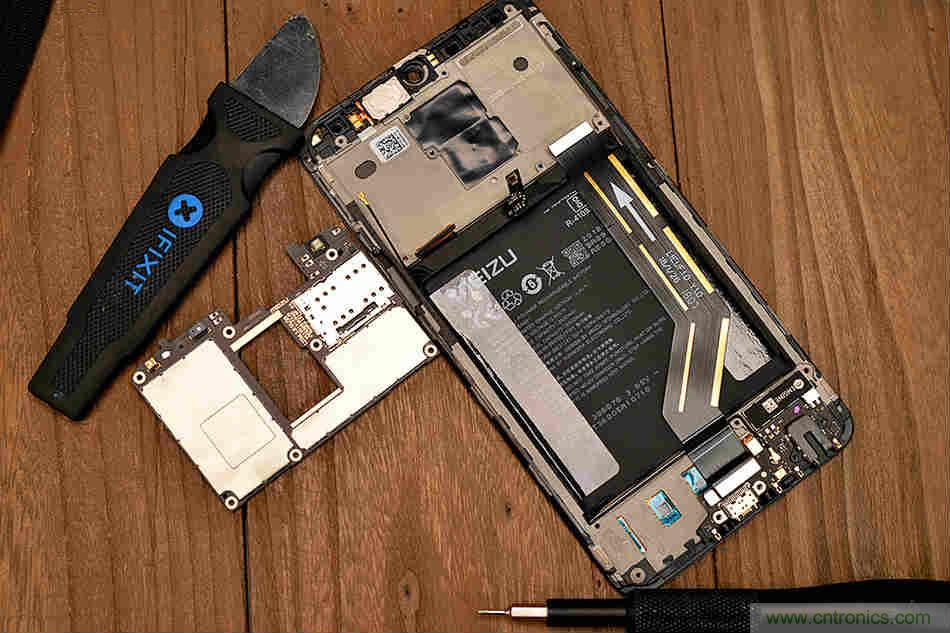 拆解魅族15 Plus：玩轉(zhuǎn)了新概念，但其工藝究竟如何？