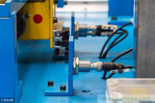 感應(yīng)電容超聲波，你都知道這些傳感器多大區(qū)別嗎？