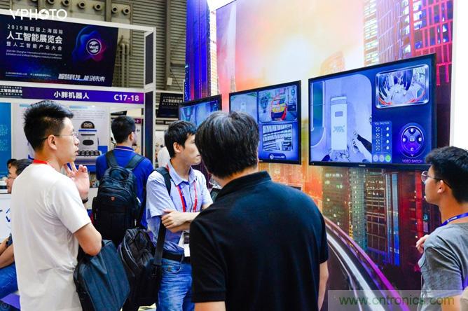 WAIE大戰(zhàn)&ldquo;利奇馬&rdquo;，3萬真粉如約駕臨&ldquo;WAIE 2019第四屆上海國(guó)際人工智能展覽會(huì)&rdquo;