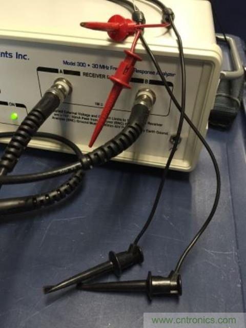 在何處連接頻率分析儀參考引線用于波德圖測(cè)量&mdash;&mdash;第1部分