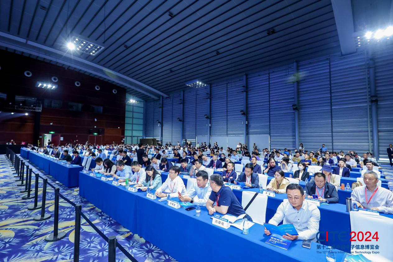 以展促產(chǎn) 向新而行！第十二屆中國電子信息博覽會圓滿落幕